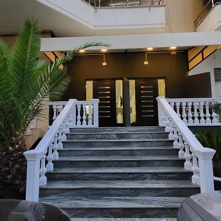 Lulaj's Coastal Flats A Vlorë